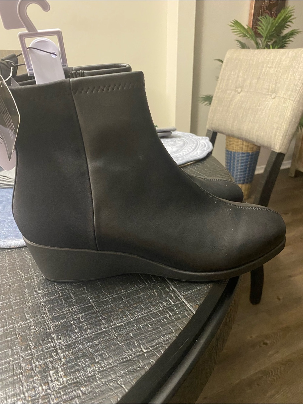 AEROSOLES Black Wedge Ankle Booties